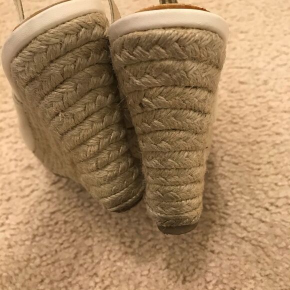 Charles by Charles David Espadrilles Size 7 1/2 - Picture 4 of 8